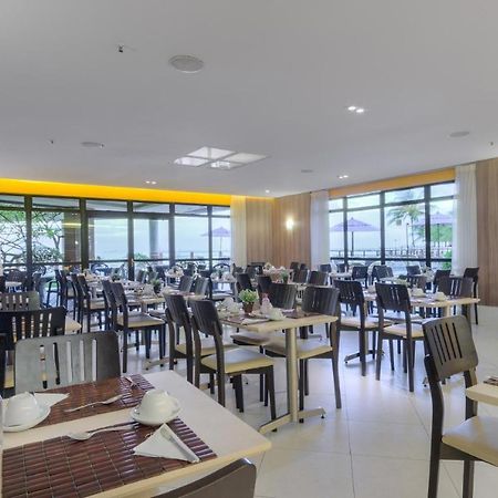 福塔雷萨Flat Iate Plaza Na Beira Mar Com Vista Mar公寓 外观 照片